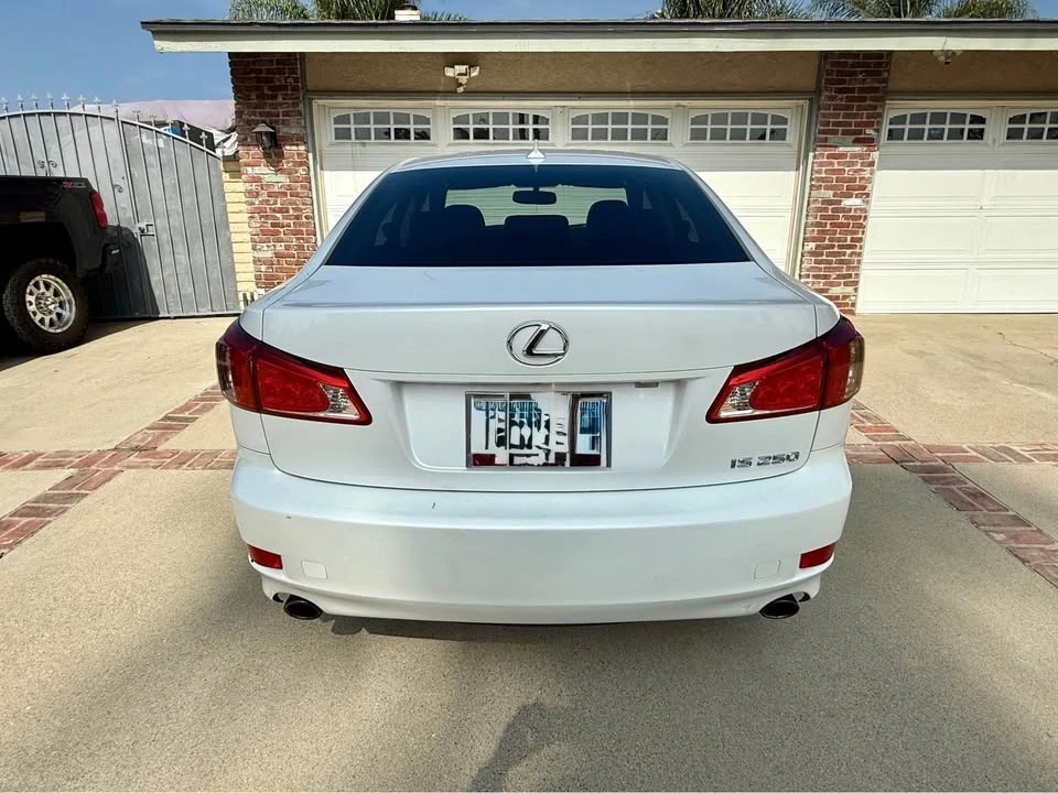 2012 Lexus IS 2nd Gen - Image 4 of 15