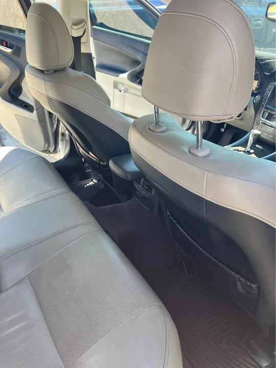 2012 Lexus IS 2nd Gen - Image 12 of 15