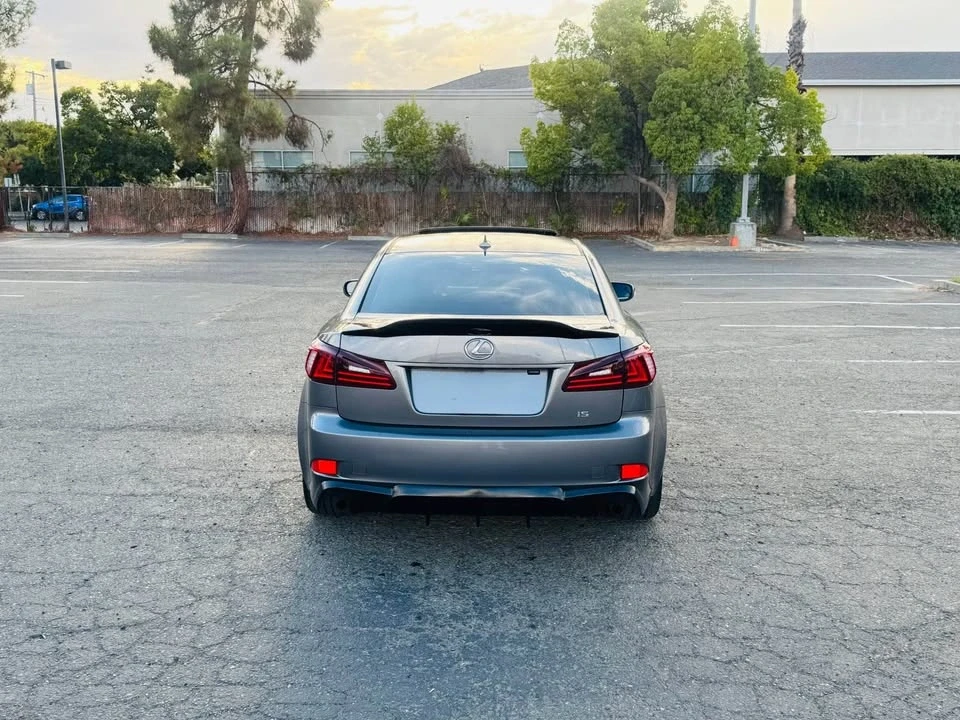 2012 Lexus IS 2nd Gen - Image 4 of 5