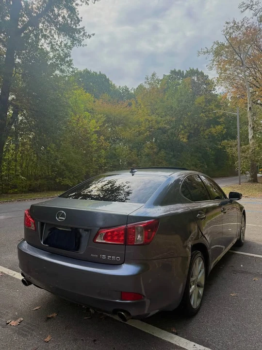 2012 Lexus IS 2nd Gen - Image 8 of 13