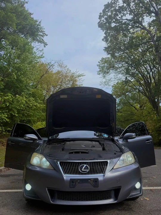 2012 Lexus IS 2nd Gen - Image 12 of 13