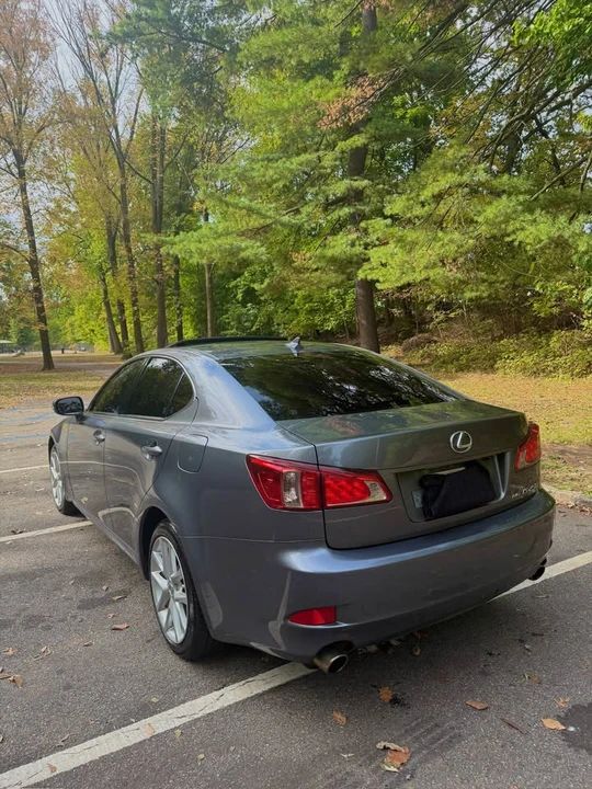 2012 Lexus IS 2nd Gen - Image 4 of 13