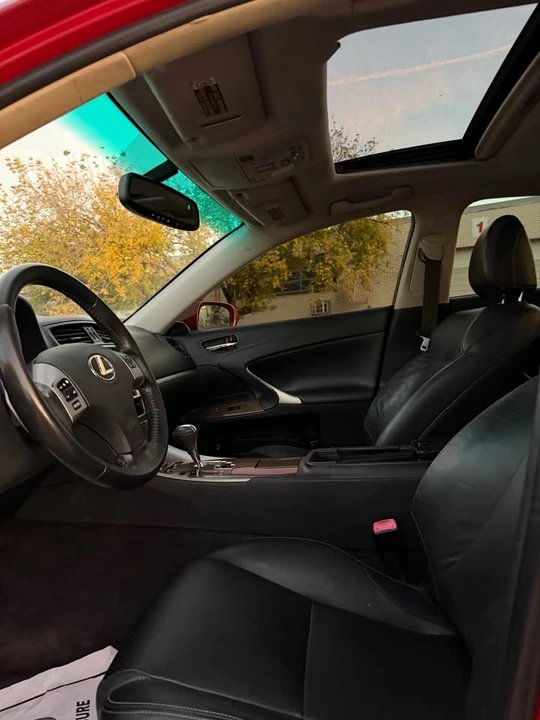 2012 Lexus IS 2nd Gen - Image 8 of 12