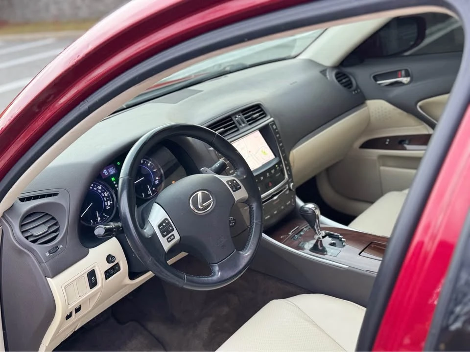 2012 Lexus IS 2nd Gen - Image 13 of 20