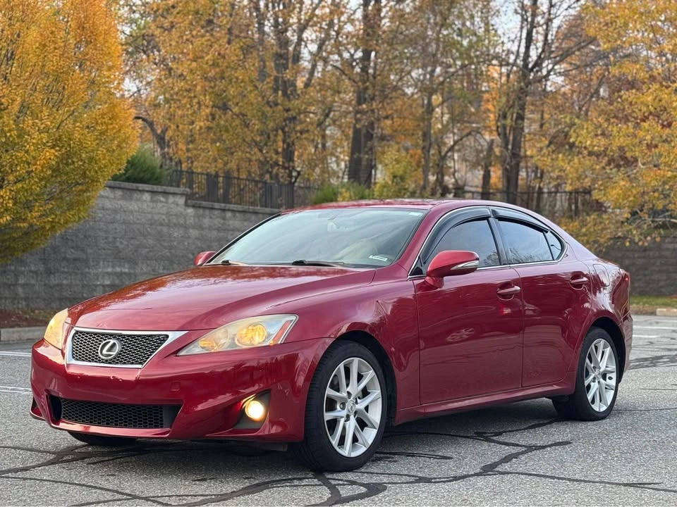 2012 Lexus IS 2nd Gen - Image 18 of 20