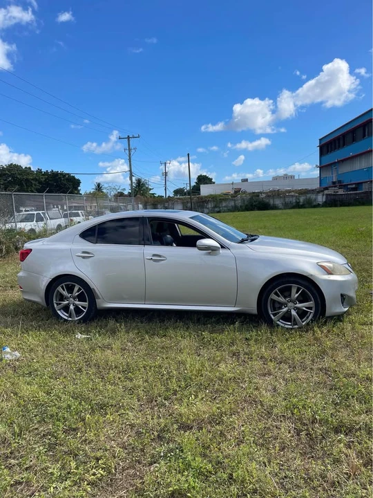 2012 Lexus IS 2nd Gen - Image 9 of 10