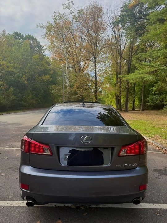 2012 Lexus IS 2nd Gen - Image 4 of 13