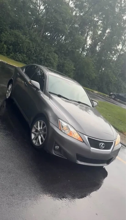 2012 Lexus IS 2nd Gen - Image 15 of 16