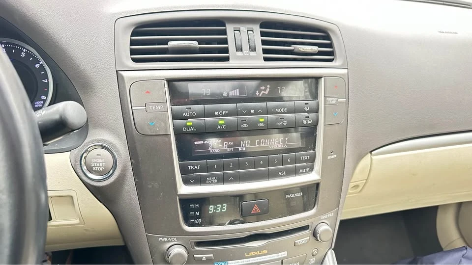 2012 Lexus IS 2nd Gen - Image 4 of 12