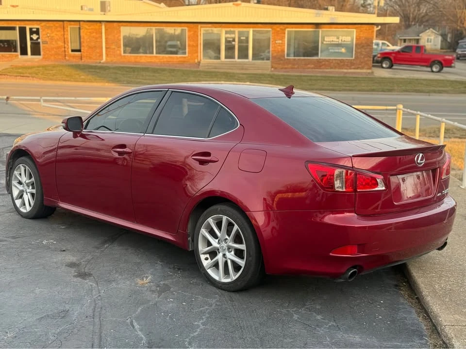2012 Lexus IS 2nd Gen - Image 4 of 12