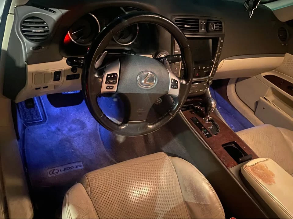 2012 Lexus IS 2nd Gen - Image 6 of 8