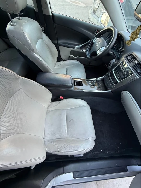 2012 Lexus IS 2nd Gen - Image 7 of 9