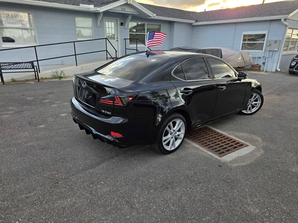 2012 Lexus IS 2nd Gen - Image 5 of 12