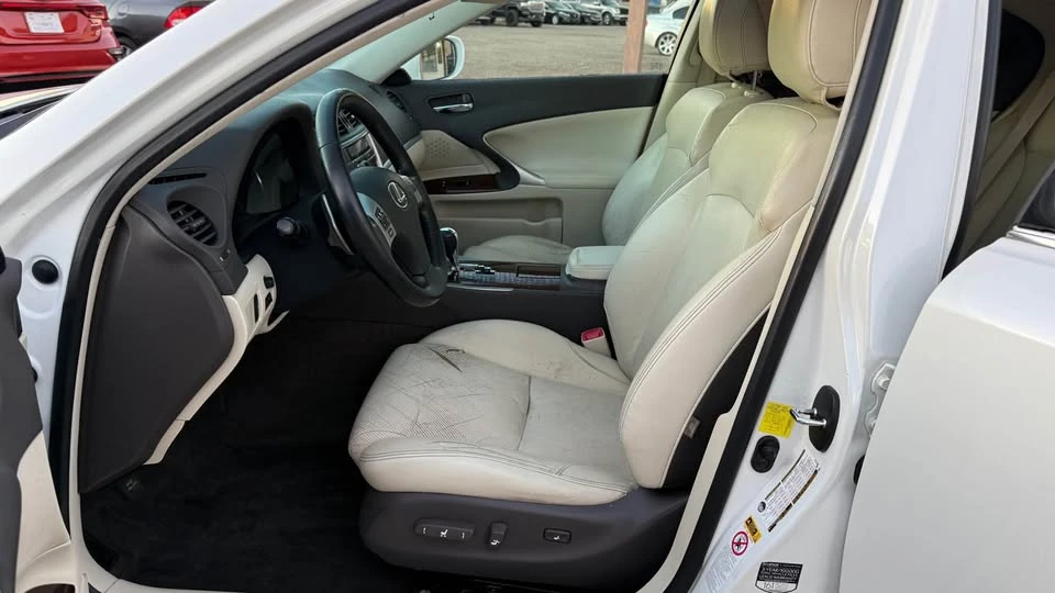 2012 Lexus IS 2nd Gen - Image 8 of 11