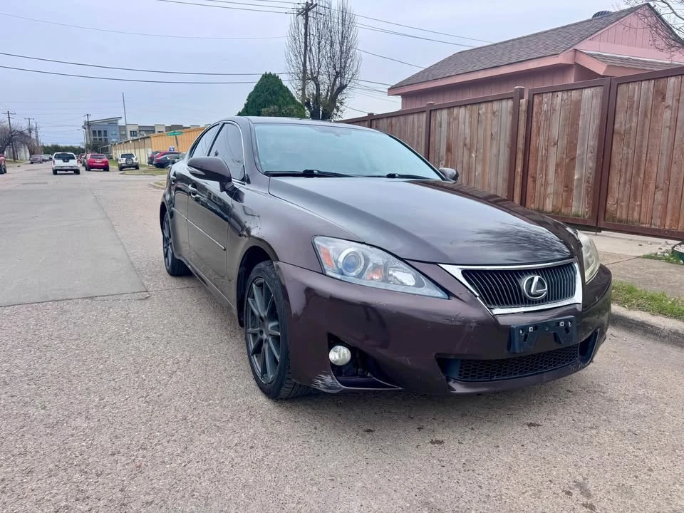2012 Lexus IS 2nd Gen - Image 9 of 20