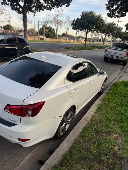 2012 Lexus IS 2nd Gen - Image 6 of 11