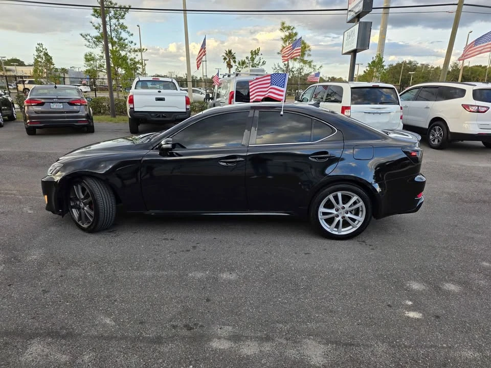 2012 Lexus IS 2nd Gen - Image 8 of 12