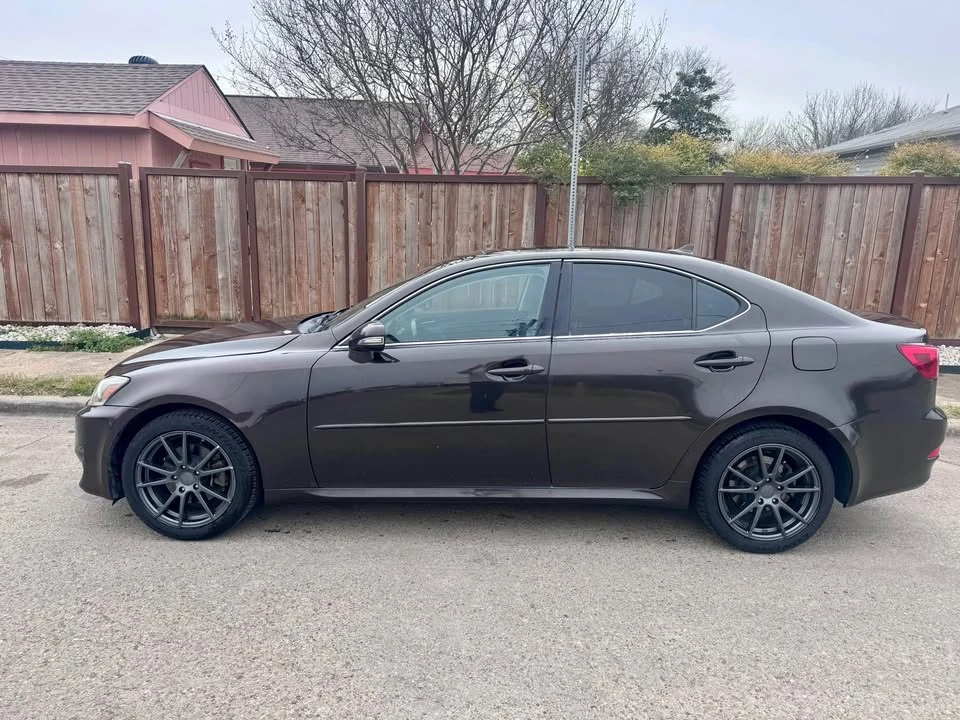 2012 Lexus IS 2nd Gen - Image 20 of 20