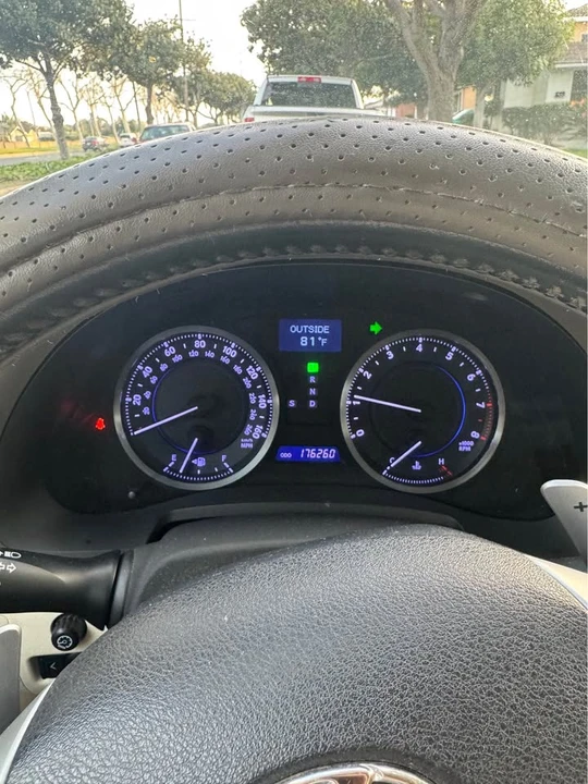 2012 Lexus IS 2nd Gen - Image 10 of 11