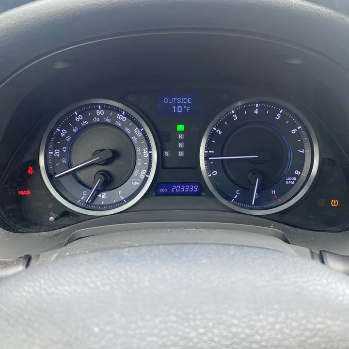 2012 Lexus IS 2nd Gen - Image 11 of 13