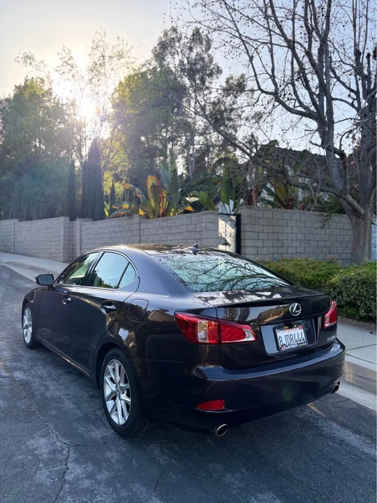 2012 Lexus IS 2nd Gen - Image 5 of 15