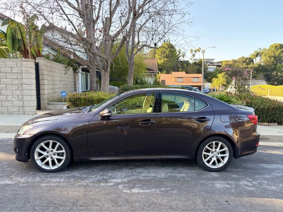 2012 Lexus IS 2nd Gen - Image 7 of 15