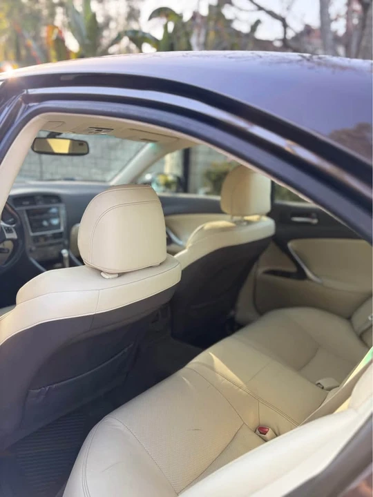 2012 Lexus IS 2nd Gen - Image 12 of 15