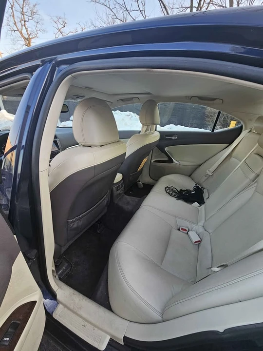 2012 Lexus IS 2nd Gen - Image 8 of 10