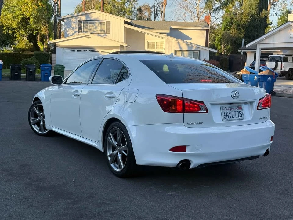 2012 Lexus IS 2nd Gen - Image 10 of 17