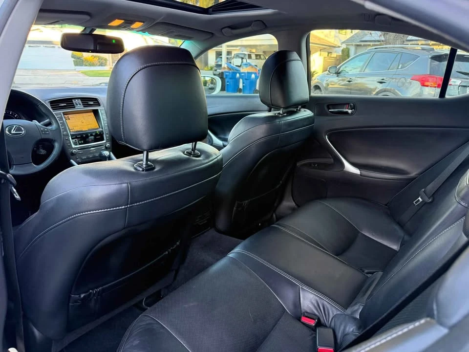 2012 Lexus IS 2nd Gen - Image 16 of 17