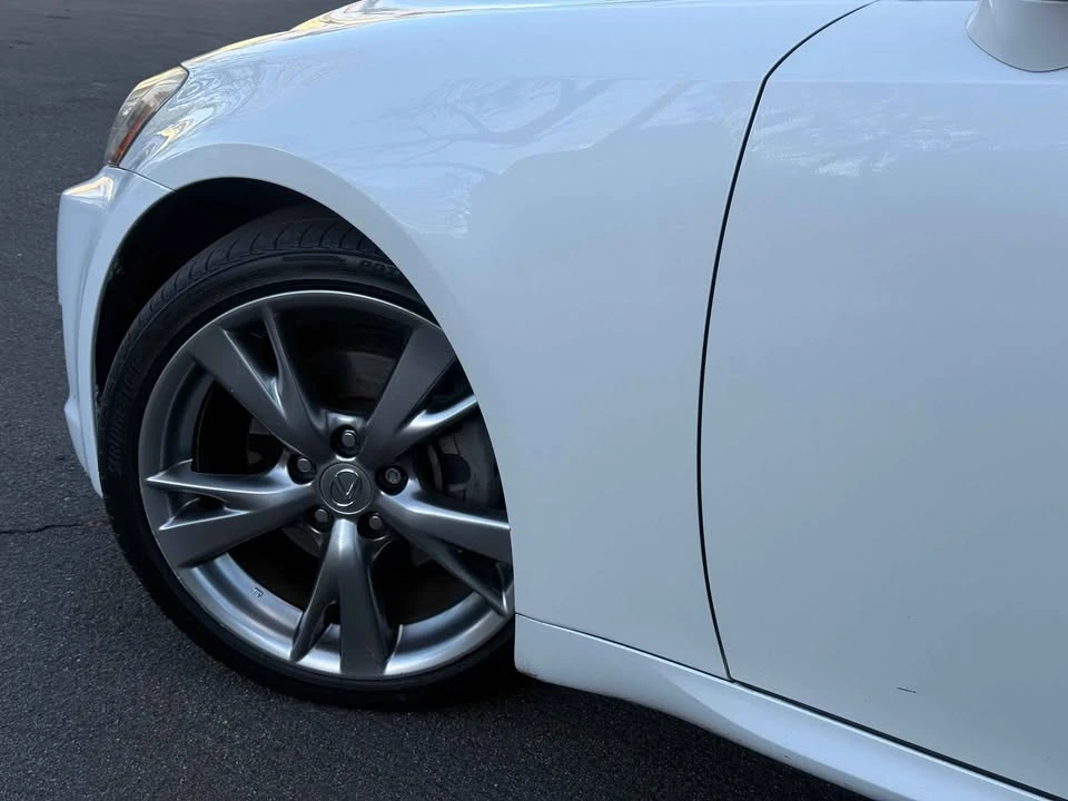 2012 Lexus IS 2nd Gen - Image 11 of 17