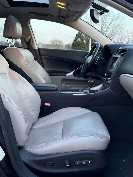 2012 Lexus IS 2nd Gen - Image 10 of 19