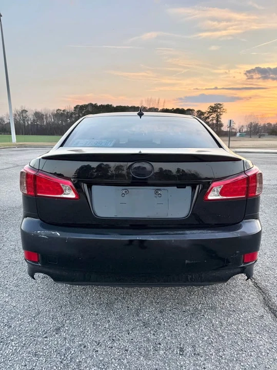 2012 Lexus IS 2nd Gen - Image 4 of 19