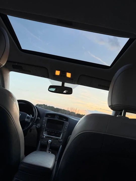 2012 Lexus IS 2nd Gen - Image 15 of 19