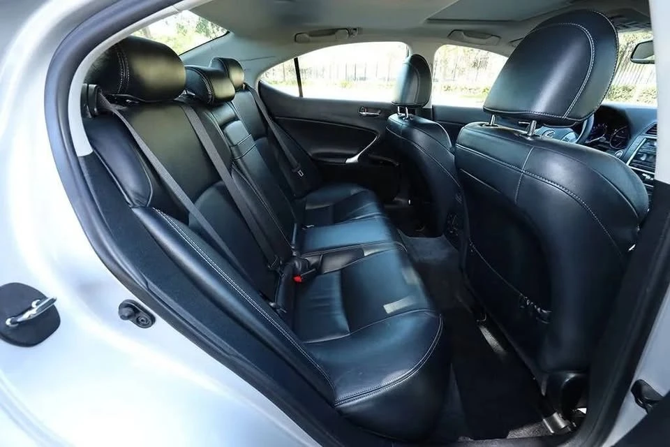 2012 Lexus IS 2nd Gen - Image 11 of 16