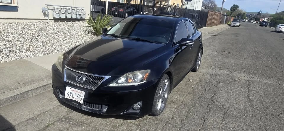2012 Lexus IS 2nd Gen - Image 3 of 19
