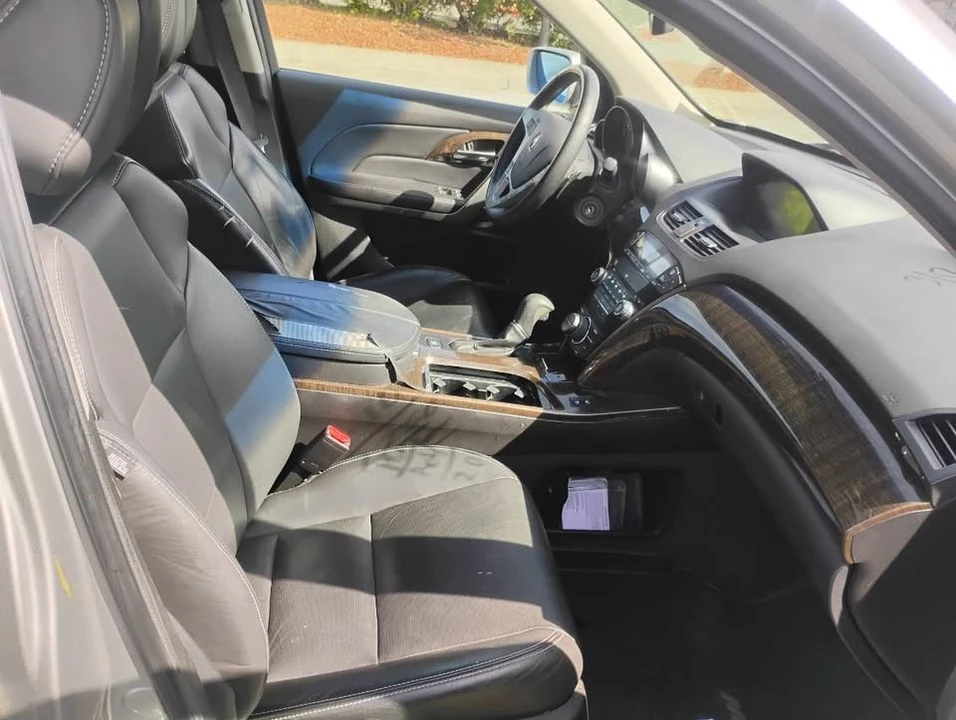 2012 Lexus IS 2nd Gen - Image 16 of 19