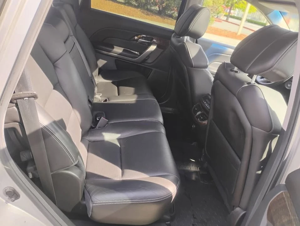 2012 Lexus IS 2nd Gen - Image 17 of 19