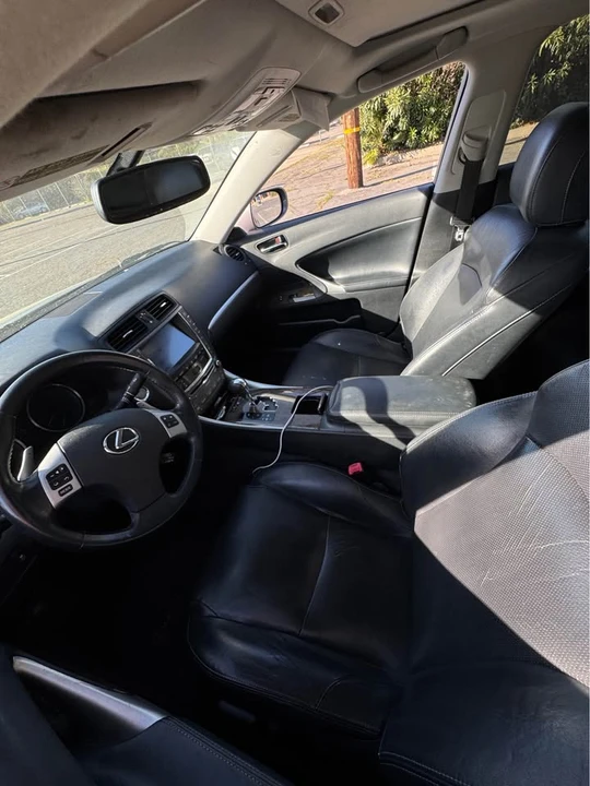 2012 Lexus IS 2nd Gen - Image 7 of 8