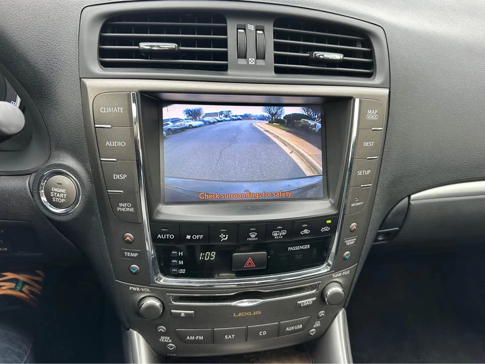 2012 Lexus IS 2nd Gen - Image 19 of 20