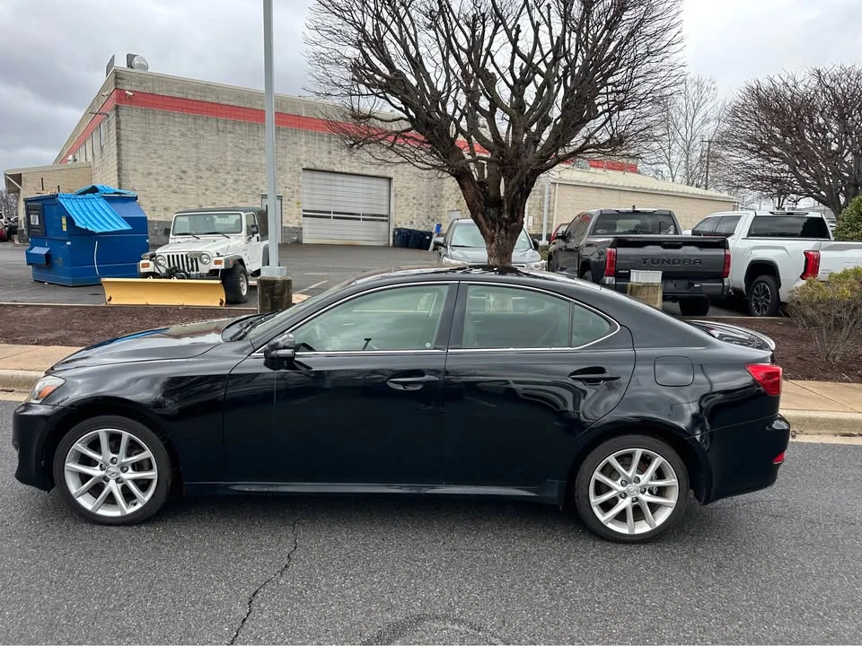 2012 Lexus IS 2nd Gen - Image 8 of 20