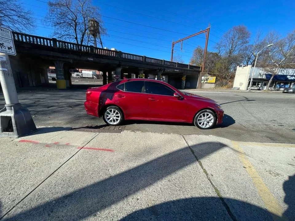 2012 Lexus IS 2nd Gen - Image 13 of 15