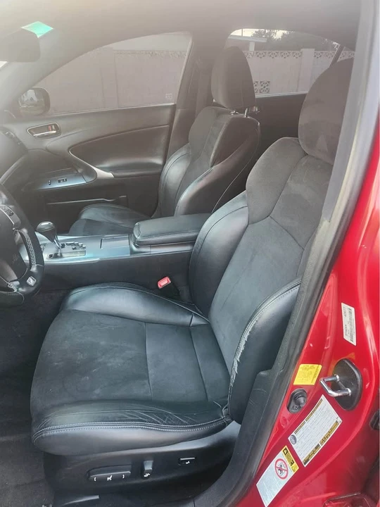 2012 Lexus IS 2nd Gen - Image 17 of 20