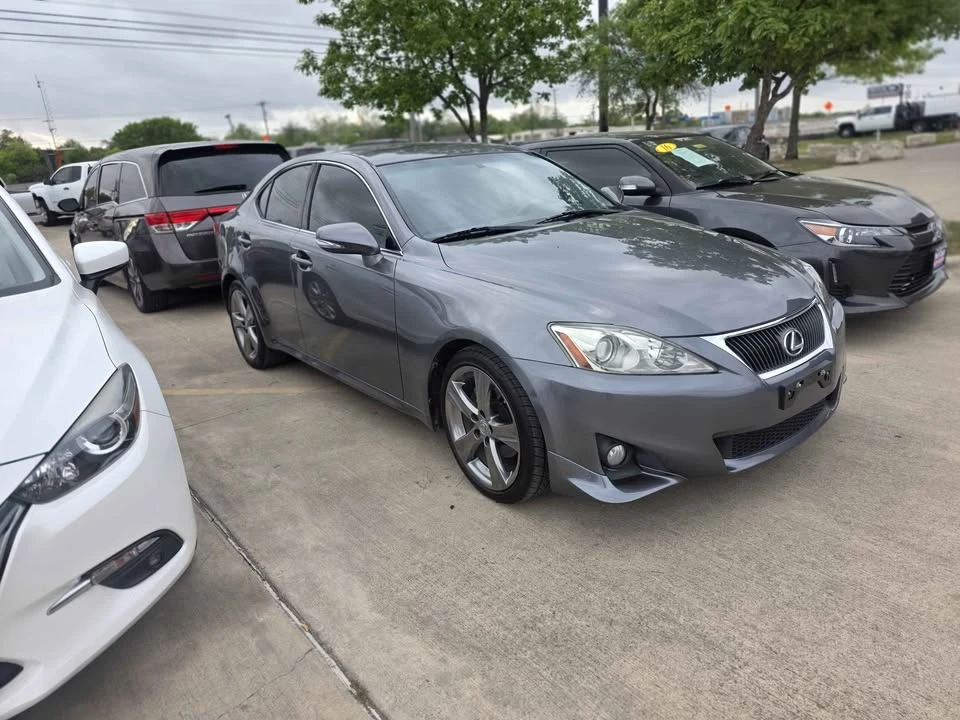 2012 Lexus IS 2nd Gen - Image 6 of 8
