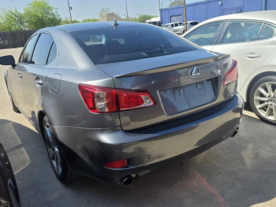 2012 Lexus IS 2nd Gen - Image 4 of 9