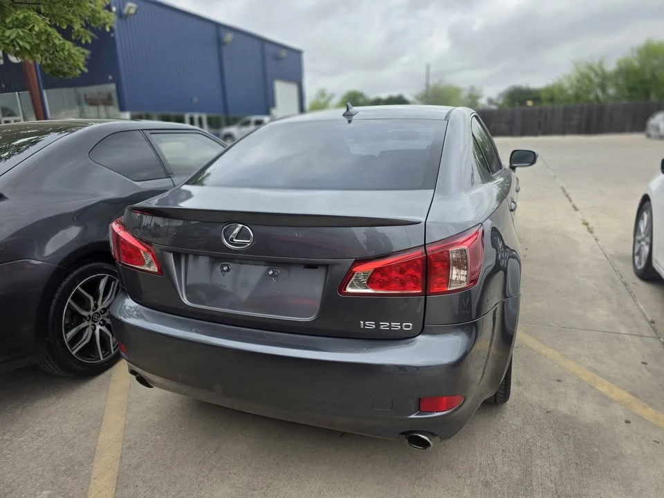 2012 Lexus IS 2nd Gen - Image 4 of 8