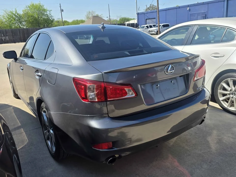 2012 Lexus IS 2nd Gen - Image 5 of 9