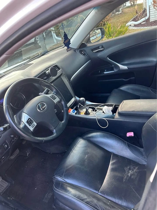 2012 Lexus IS 2nd Gen - Image 5 of 7