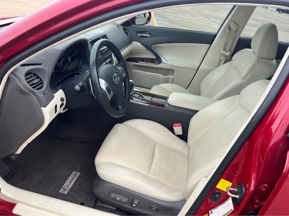 2012 Lexus IS 2nd Gen - Image 7 of 10
