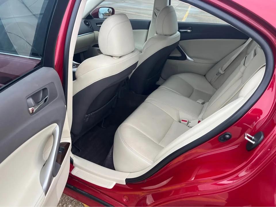 2012 Lexus IS 2nd Gen - Image 8 of 10